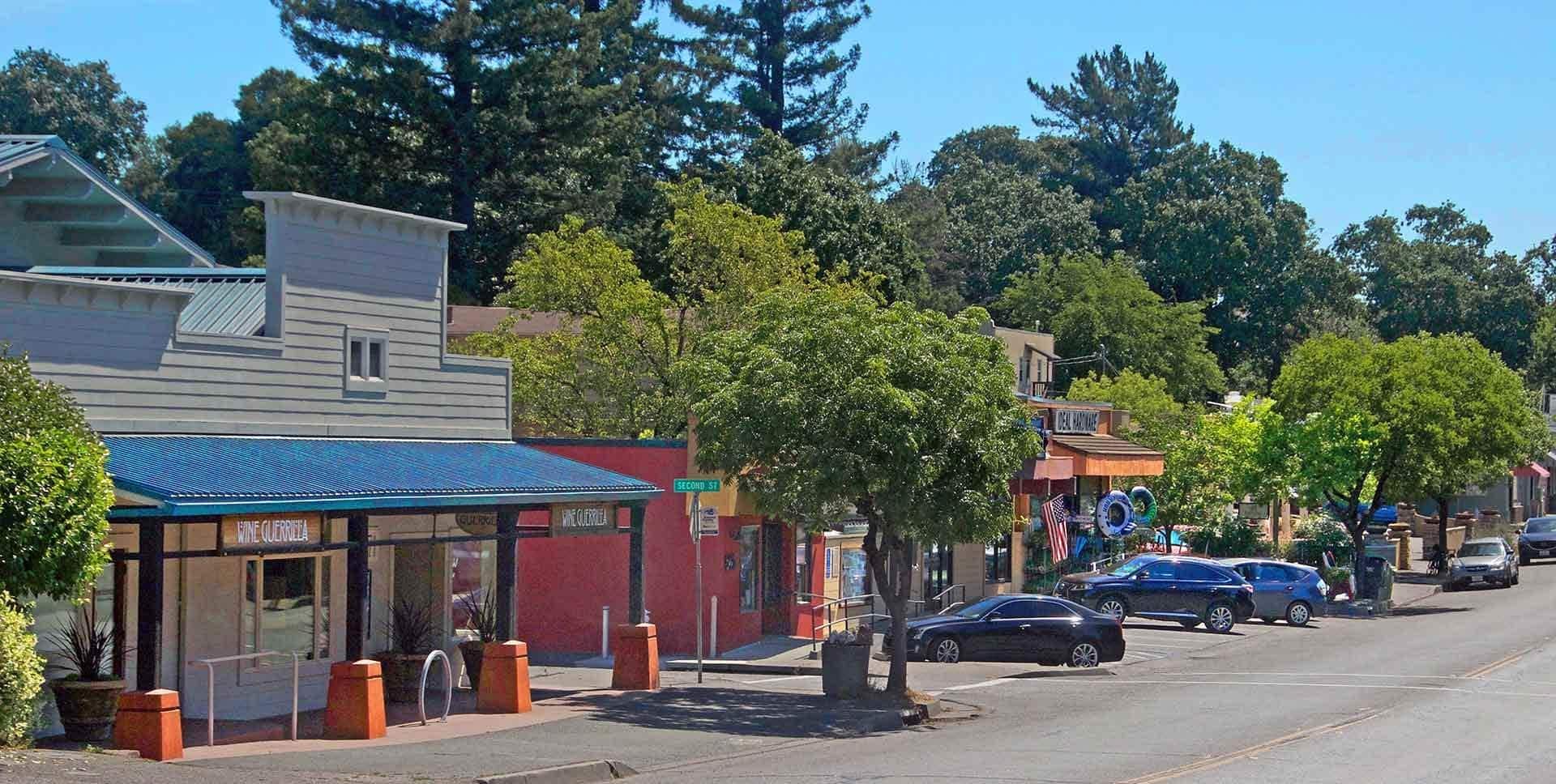 Forestville, CA